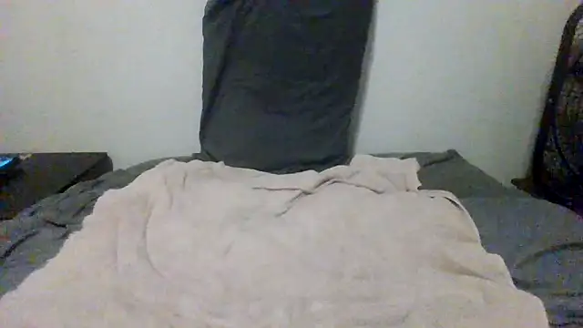 WatchinU82 online show from 03/03/26, 04:40