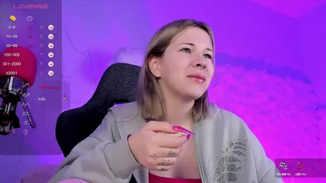 AliceSunday online show from 12/22/24, 08:16