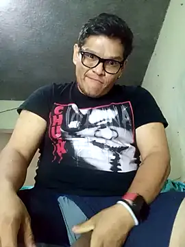 haxxxel007 online show from 10/31/25, 02:29