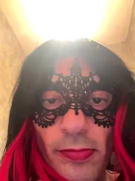 Snapshot of voliv34 chatting on 09/17/25, 08:10 voliv34 online show from 09/17/25, 08:10