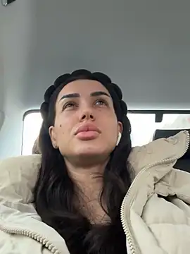 Snapshot of Addictive_T chatting on 02/06/25, 02:04 Addictive T online show from 02/06/25, 02:04