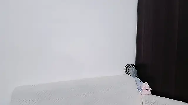 Fine-sand online show from 02/15/26, 03:31