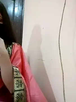 Snapshot of Bulbul_02 chatting on 12/29/24, 08:55 Bulbul 02 online show from 12/29/24, 08:55