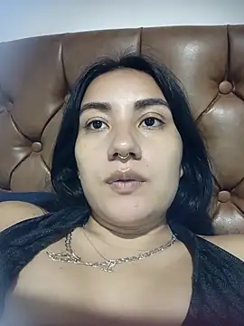 Hellen Alex online show from 04/08/26, 01:44