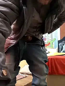 Snapshot of okan3456ok chatting on 02/02/25, 05:37 okan3456ok online show from 02/02/25, 05:37