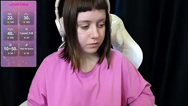 June shy0 online show from 03/22/25, 07:36