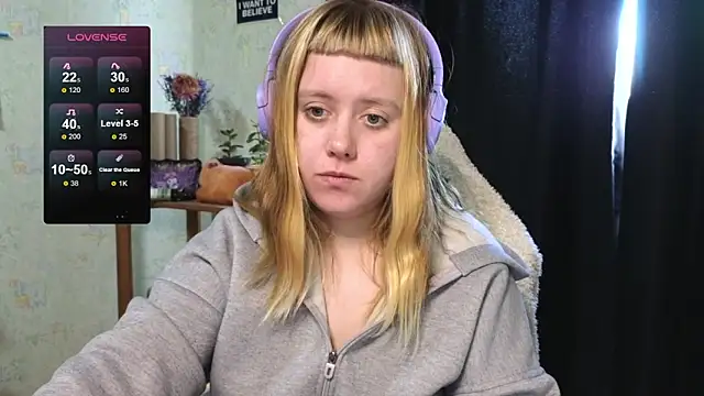 June shy0 online show from 10/12/25, 07:07