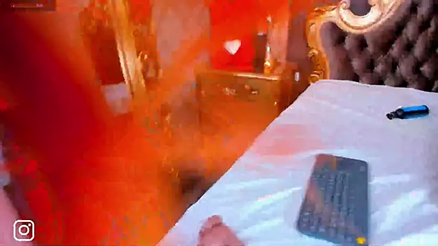 Snapshot of NahomiAcosta chatting on 02/26/25, 03:10 NahomiAcosta online show from 02/26/25, 03:10