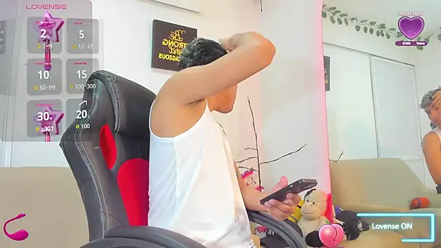 ryan carter08 online show from 10/30/25, 08:09