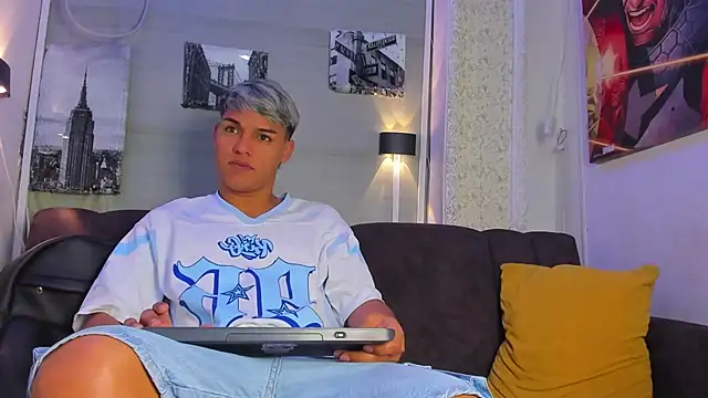 ryan carter08 online show from 01/06/26, 12:42