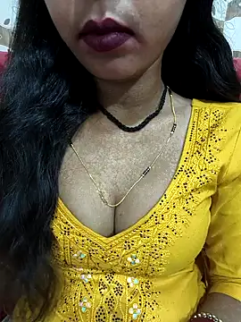 Snapshot of Sharmila-Singh chatting on 06/11/26, 06:50 Sharmila-Singh online show from 06/11/26, 06:50