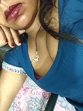Snapshot of Sharmila-Singh chatting on 06/22/26, 09:34 Sharmila-Singh online show from 06/22/26, 09:34