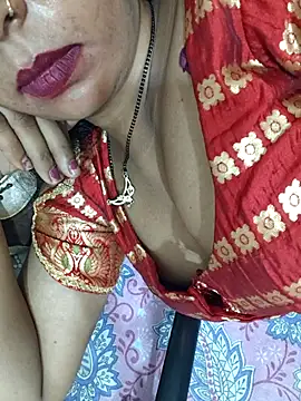 Snapshot of Sharmila-Singh chatting on 07/07/26, 08:13 Sharmila-Singh online show from 07/07/26, 08:13