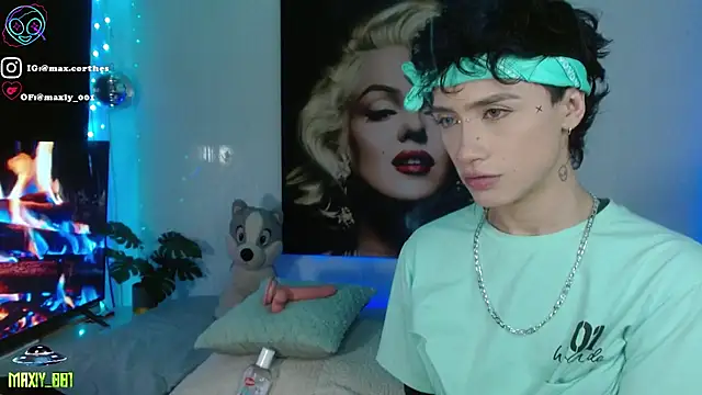 maxiy 001 online show from 02/08/26, 03:32