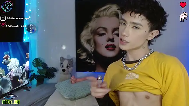 maxiy 001 online show from 03/12/26, 10:38