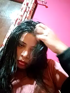 Snapshot of Queen_suman chatting on 12/04/24, 10:35 Queen suman online show from 12/04/24, 10:35