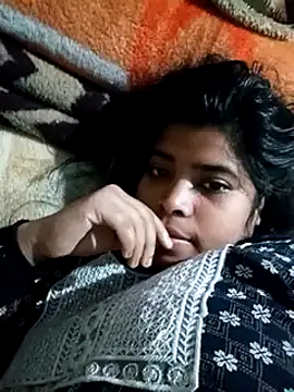 Snapshot of Queen_suman chatting on 01/19/25, 05:48 Queen suman online show from 01/19/25, 05:48