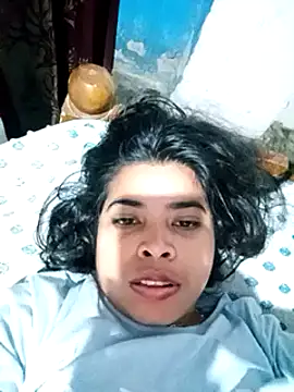 Snapshot of Queen_suman chatting on 01/24/25, 08:34 Queen suman online show from 01/24/25, 08:34