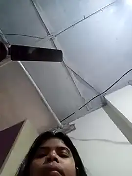 Snapshot of Queen_suman chatting on 01/26/25, 12:33 Queen suman online show from 01/26/25, 12:33