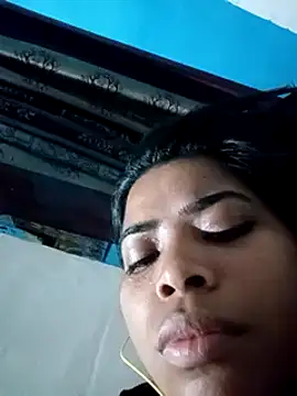 Snapshot of Queen_suman chatting on 02/18/25, 06:59 Queen suman online show from 02/18/25, 06:59