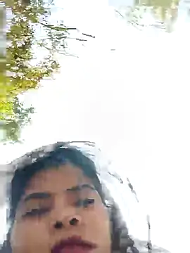 Snapshot of Queen_suman chatting on 02/14/26, 10:12 Queen suman online show from 02/14/26, 10:12