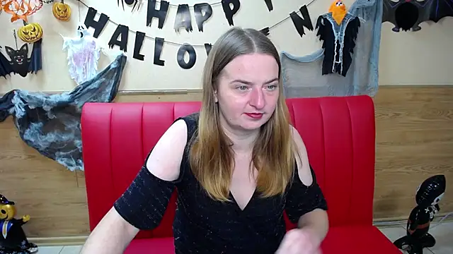 FreyaDak online show from 10/27/25, 06:01