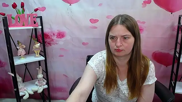 Snapshot of FreyaDak chatting on 05/27/26, 02:08 FreyaDak online show from 05/27/26, 02:08