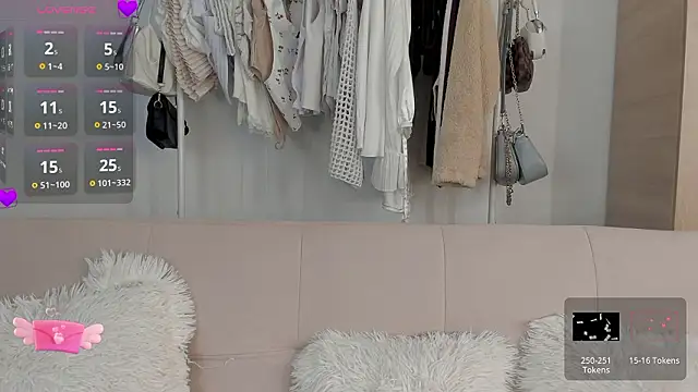 Sweetnaughtygirl  online show from 03/07/26, 12:18