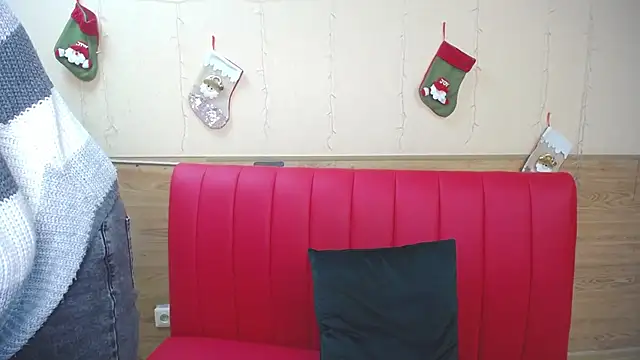 BeatriceFly online show from 12/28/24, 06:17