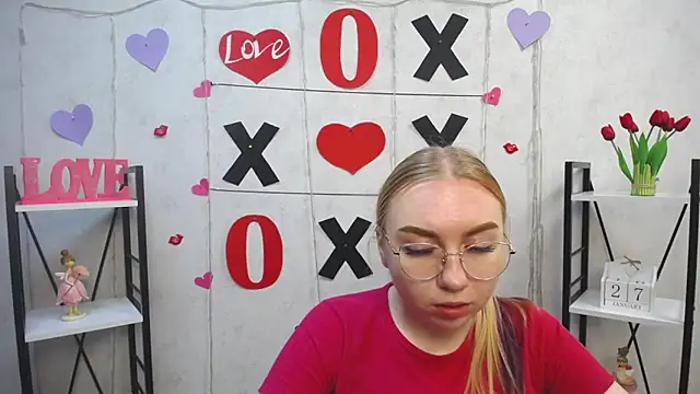 BeatriceFly online show from 01/27/25, 03:50