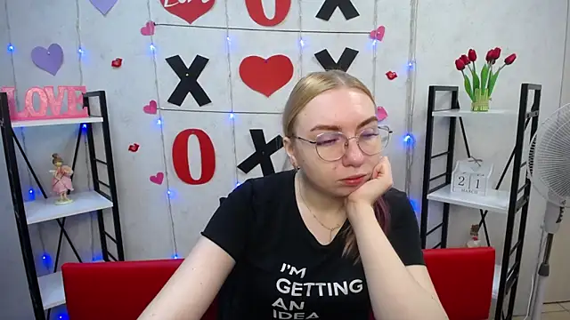 BeatriceFly online show from 03/22/25, 06:11