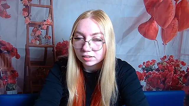 BeatriceFly online show from 02/19/26, 12:34