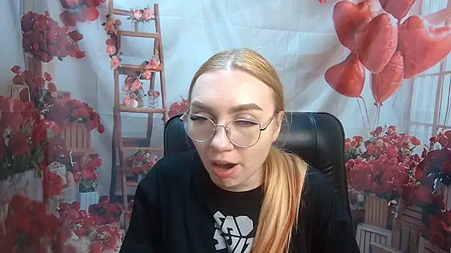 BeatriceFly online show from 05/24/26, 11:37