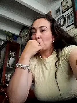 skayhot  online show from 01/13/25, 04:41