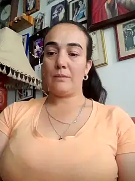 skayhot  online show from 01/14/25, 02:00