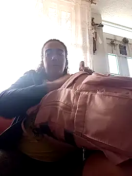 skayhot  online show from 02/06/25, 01:43