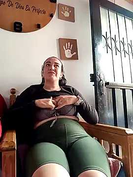 skayhot  online show from 02/10/25, 04:04