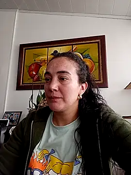 skayhot  online show from 03/03/25, 01:42