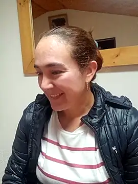 skayhot  online show from 04/11/26, 04:00