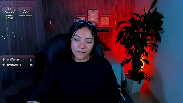 miichael black online show from 03/15/25, 04:54