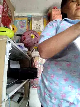 Edged Hot69 online show from 10/31/25, 04:08