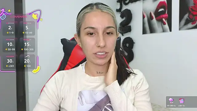 tammyandrade  online show from 11/13/25, 01:48