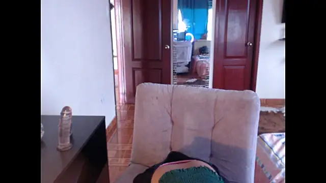 hanna beili online show from 02/19/26, 06:04