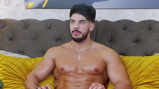 Snapshot of DustinKeent chatting on 12/30/24, 05:37 DustinKeent online show from 12/30/24, 05:37