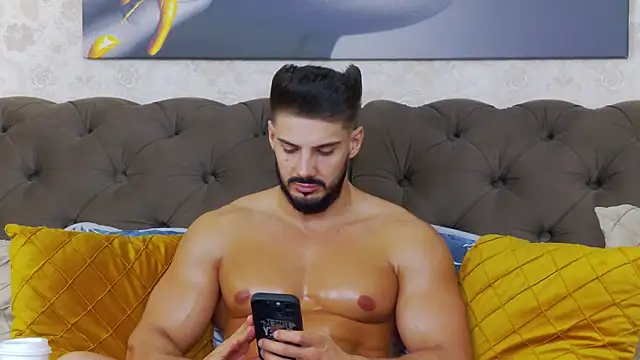 Snapshot of DustinKeent chatting on 02/17/25, 01:25 DustinKeent online show from 02/17/25, 01:25