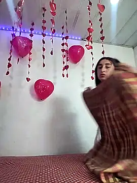 Snapshot of valeriikiss chatting on 02/17/25, 05:10 valeriikiss online show from 02/17/25, 05:10