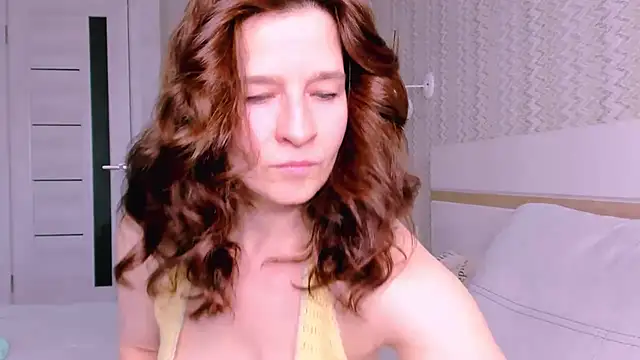 Clear Angel online show from 02/06/26, 01:47