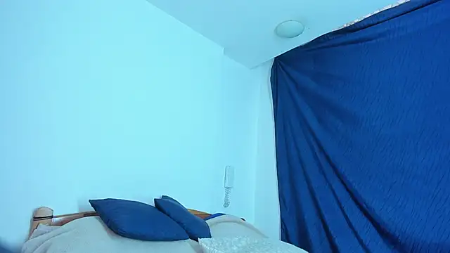 emiily15   online show from 01/24/25, 06:04