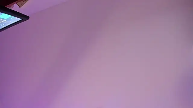 emiily15   online show from 12/14/25, 06:34