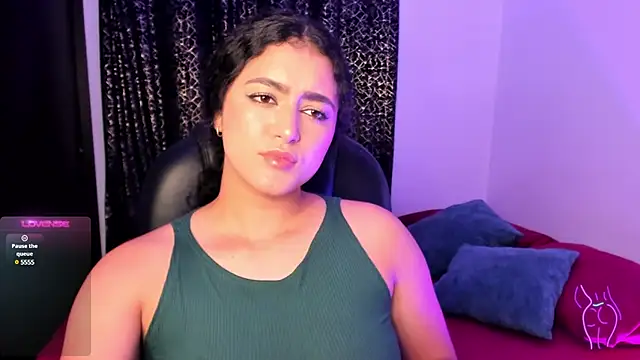 Adhara-zanne online show from 02/10/25, 01:35